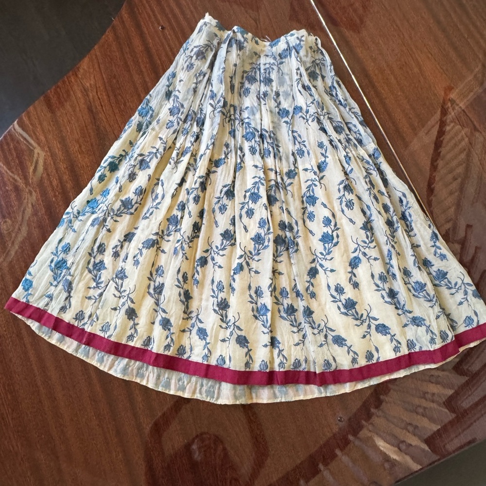 TRELISE COOPER Embroidered Blue Floral Cream Maxi Skirt